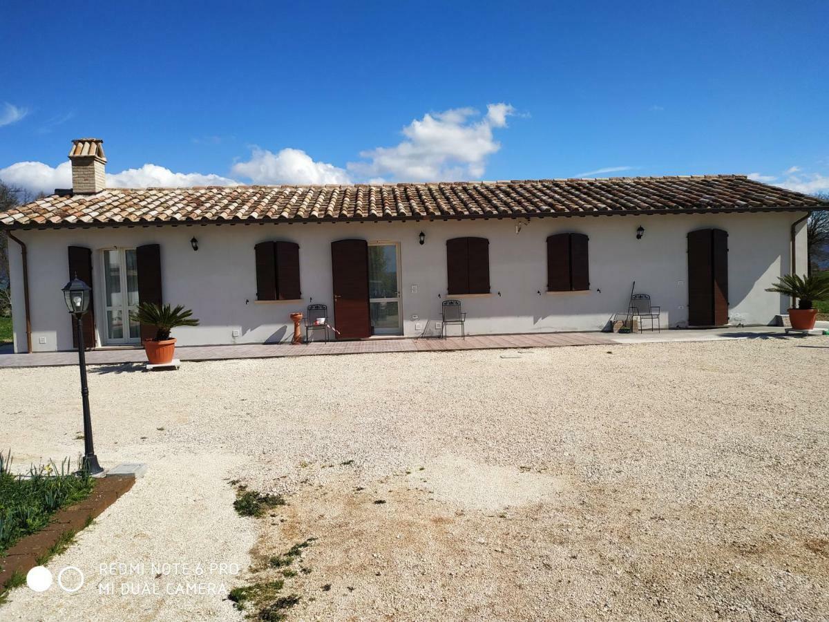 Agriturismo " Le Serre" Spello Dış mekan fotoğraf